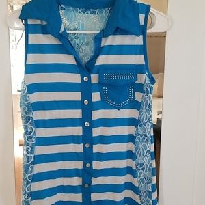 Ladies sleeveless top